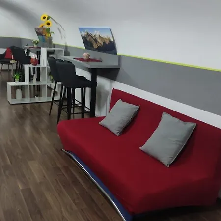 Eiffel-t45 Five Bedroom *