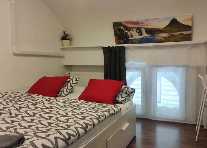 Eiffel-t45 Five Bedroom Apartman *