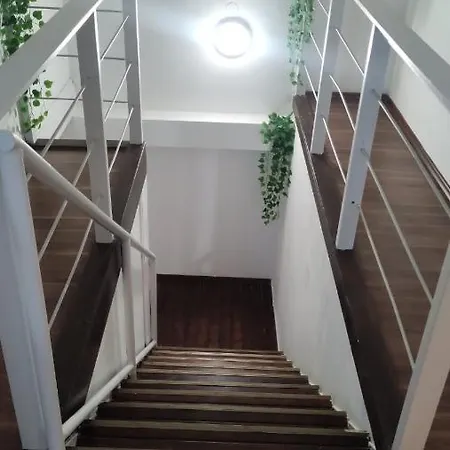 Appartement Eiffel-t45 Five Bedroom