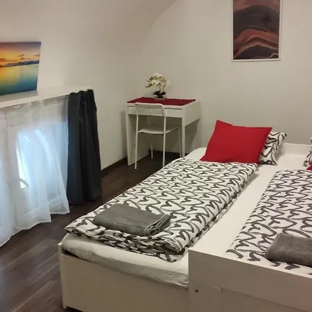 아파트 Eiffel-t45 Five Bedroom