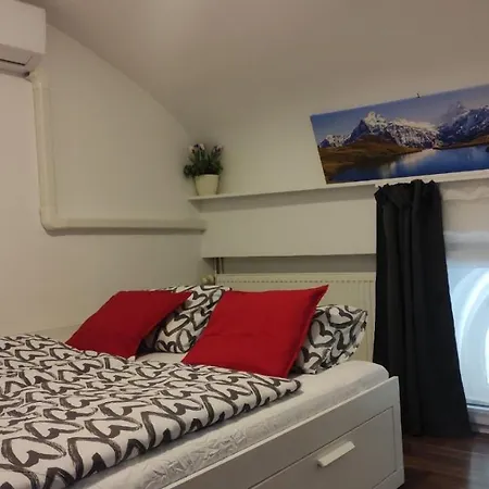 Appartement Eiffel-t45 Five Bedroom *